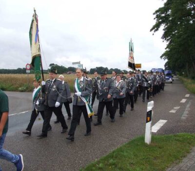 SV-Schuetztenfest-2017-Sonntag-Koenigsabholung_30